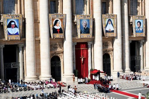 Pope elevates UK’s John Henry Newman to sainthood