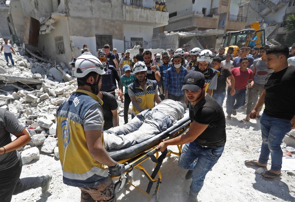 Air strikes kill 15 civilians in northwest Syria