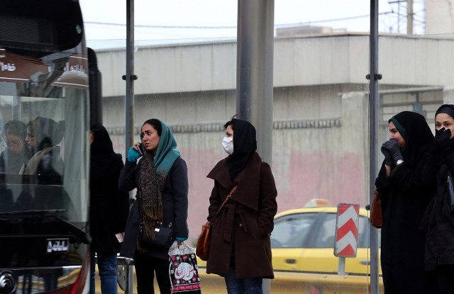 New restrictions in Tehran after 18th day of bad air