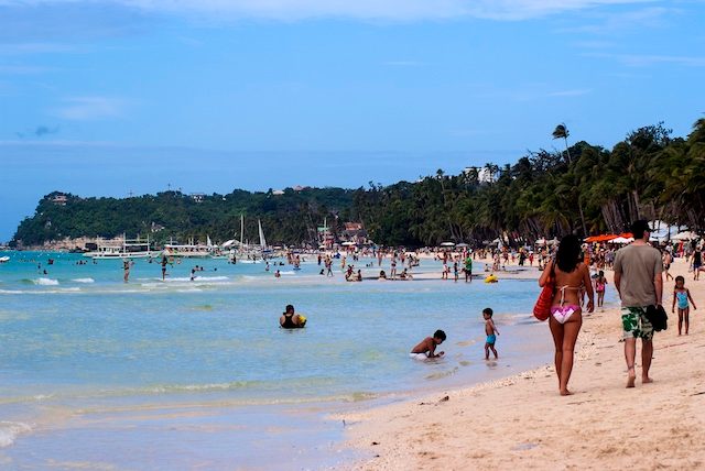 Boracay draws 619,000 tourists in 1st quarter of 2019