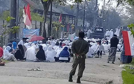Keberadaan tiga rumah ibadah di Bogor diprotes
