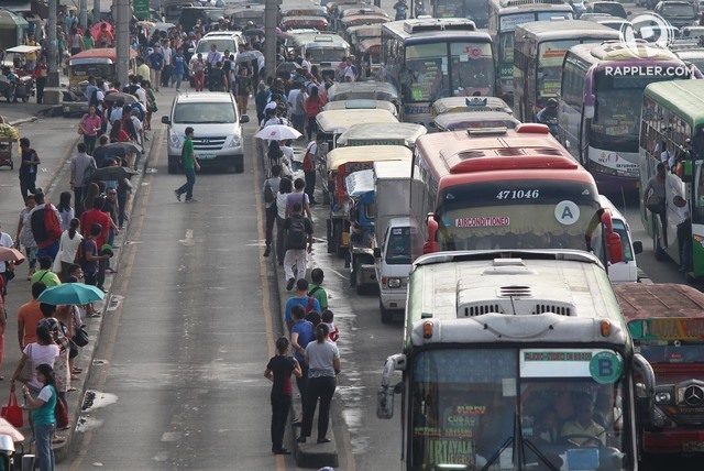 MMDA to fine illegally parked cars up to P4,000 a day by December 19