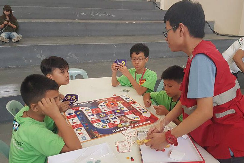 LOOK: Kids try out ‘Master of Disaster’ board game