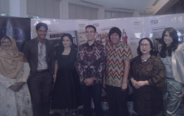 'INSYAALLAH SAH!'. Para pendukung film 'InsyaAllah Sah!' saat gelaran press conference di Metropole XXI, Jakarta Pusat, Kamis, 15 Juni. Foto oleh Muhammad Harvan/Rappler 
