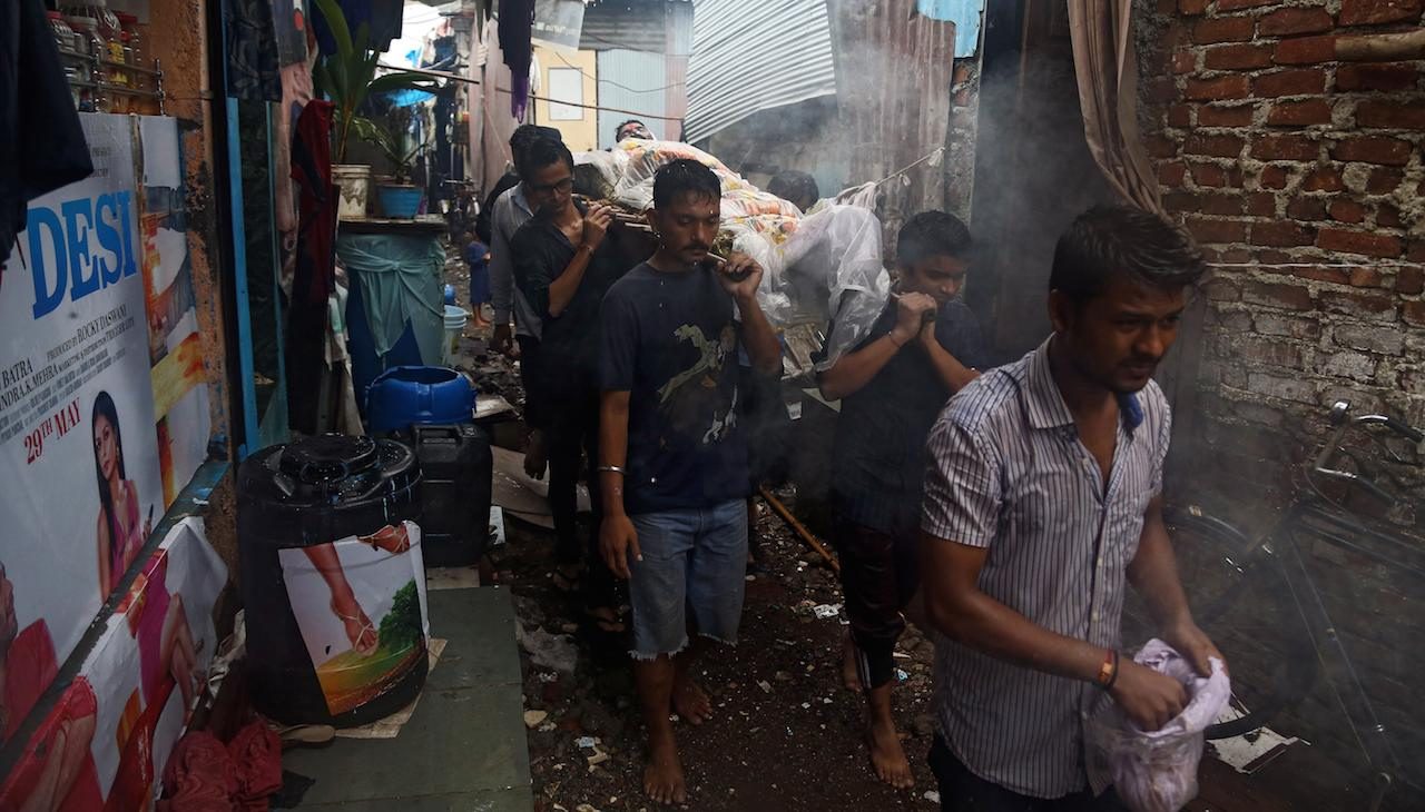 Mumbai toxic alcohol deaths reach 100