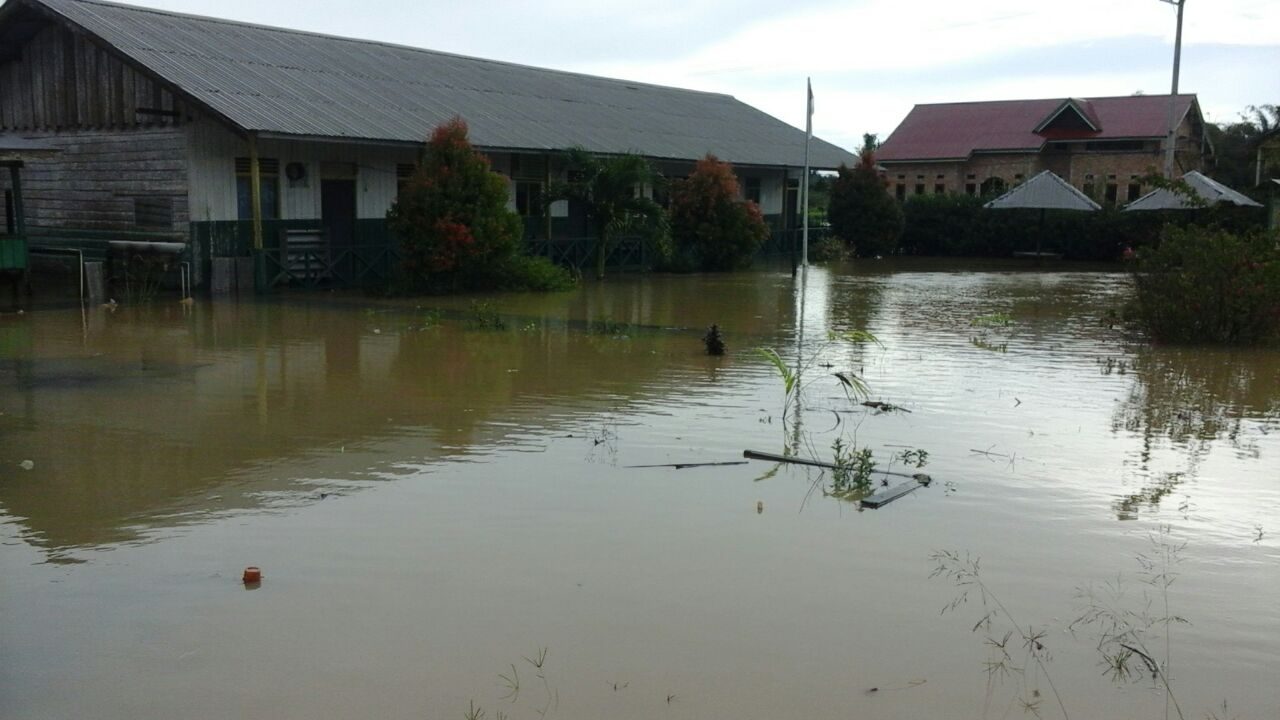 Banjir rendam sejumlah dusun di Kutai Kertanegara