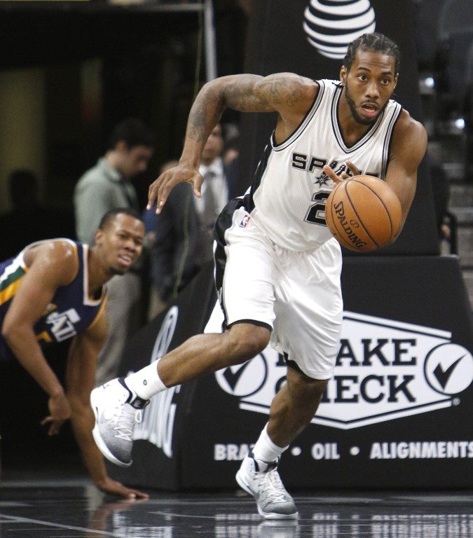 Kawhi Leonard’s double-double pushes Spurs over struggling Heat