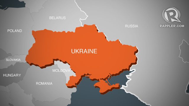 3 killed as passenger bus hits mine in east Ukraine