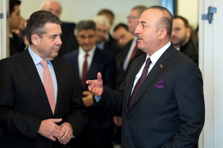 German, Turkish top diplomats vow to heal ties