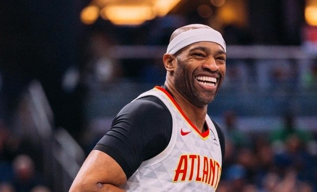 Vince Carter signs with Hawks for historic 22nd NBA campaign