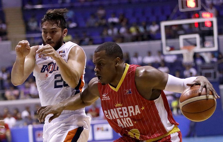 Brownlee dazzles as Ginebra sweeps Meralco to reach semis
