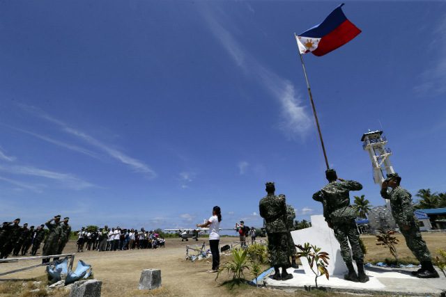 Fewer Filipinos back gov’t moves in South China Sea