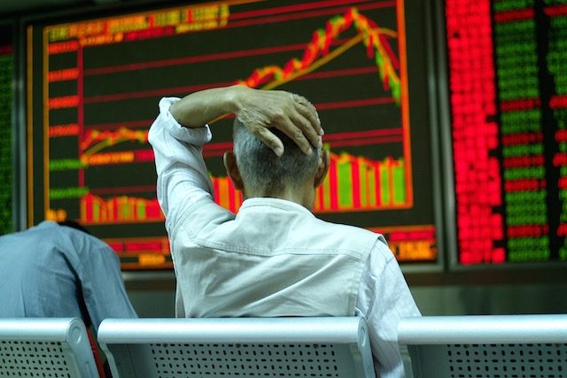 China markets plunge as government measures fail