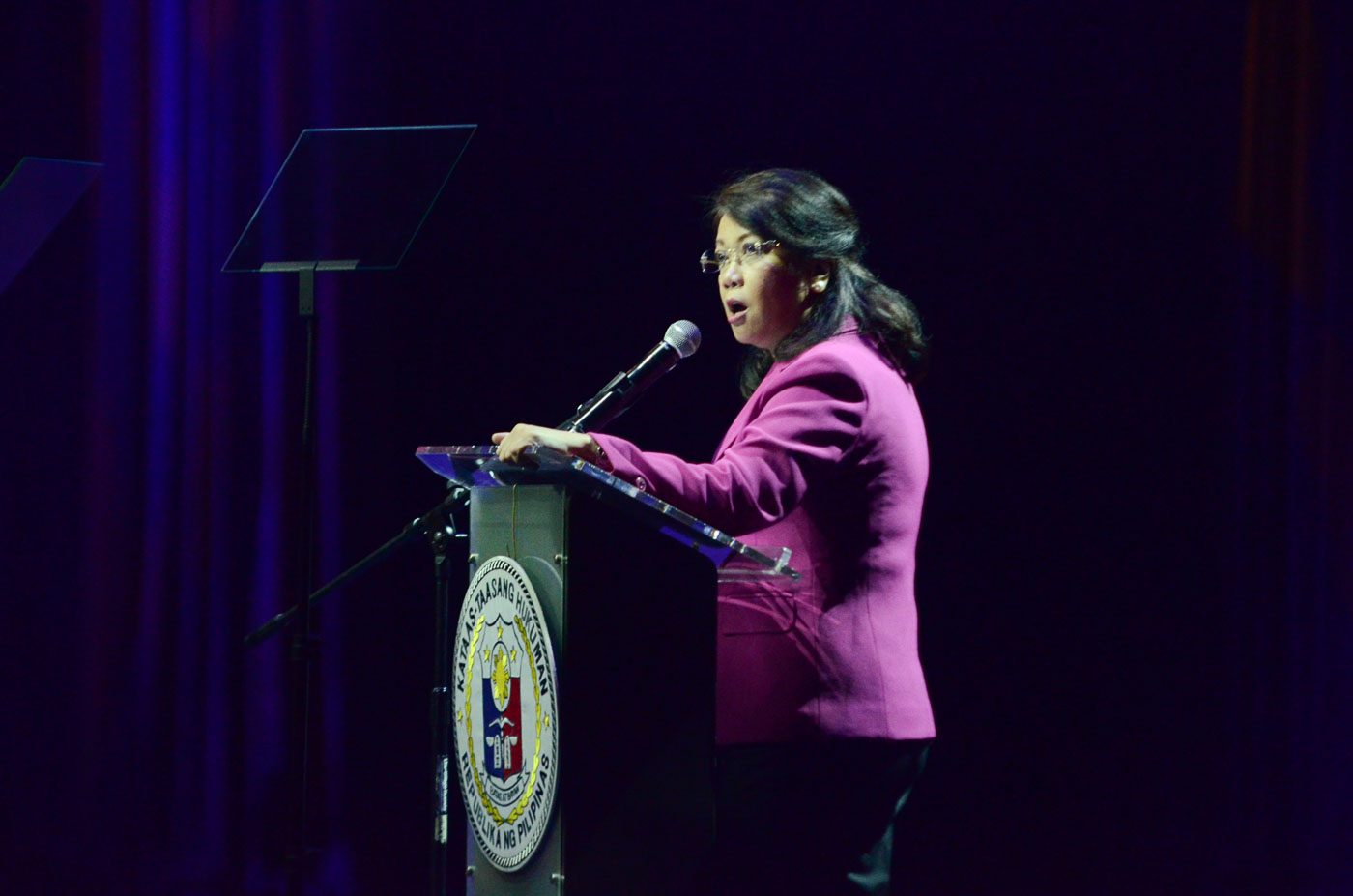 Sereno on using social media: Judges have stories to tell
