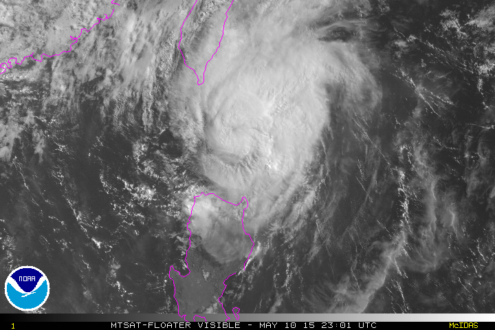 Typhoon Dodong maintains strength overnight