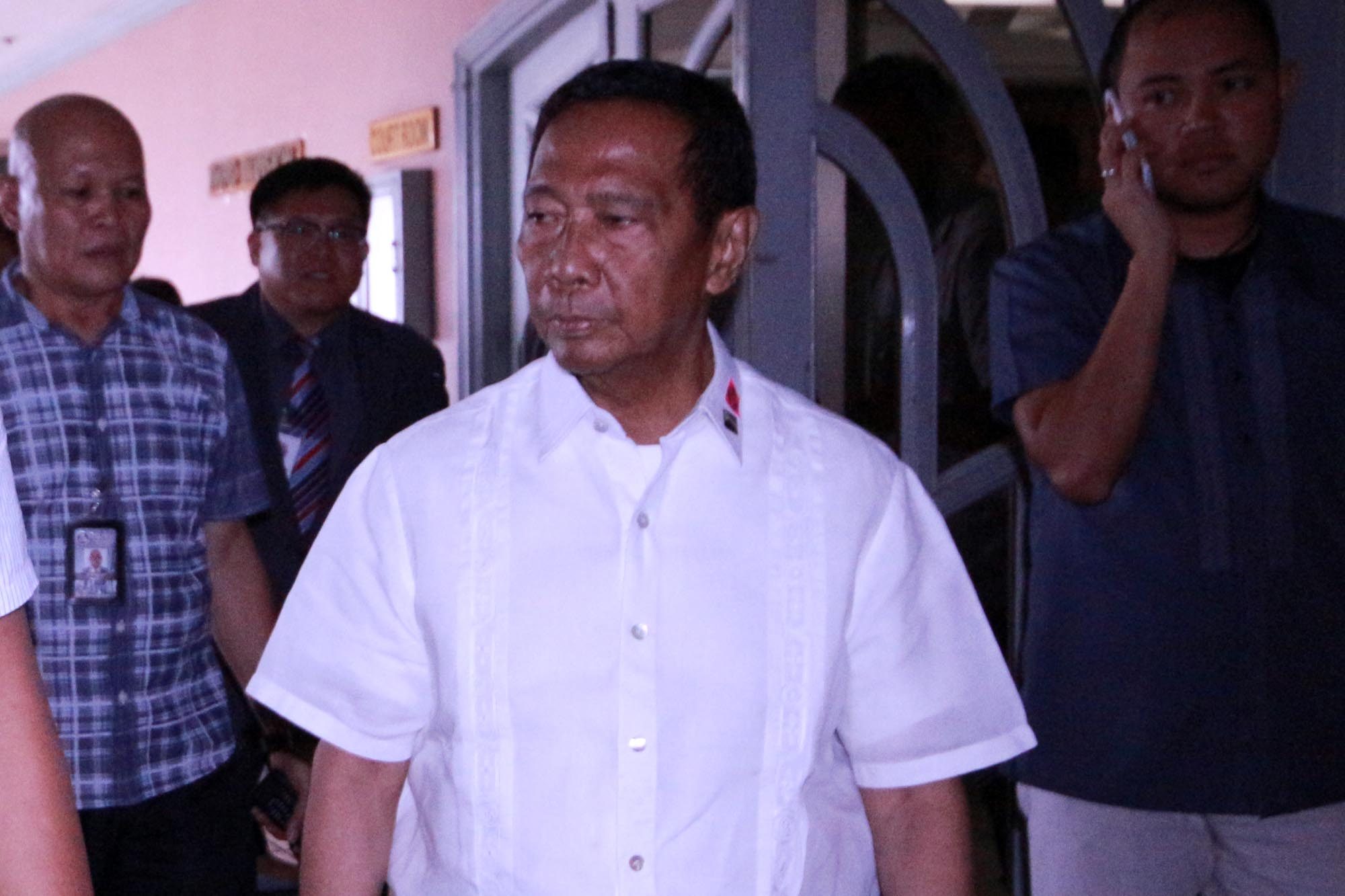 Sandiganbayan finds probable cause to try ex-VP Binay for graft