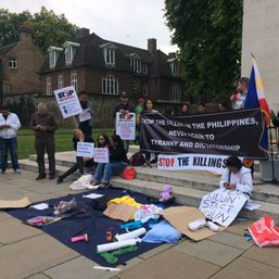 Oceans away, Filipinos make voices heard in London protest