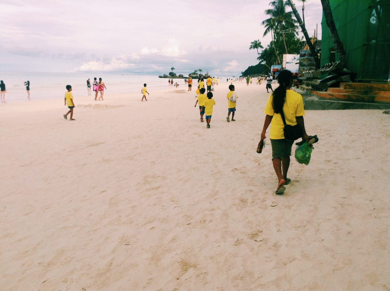 BEACH CLEANUP. There are several initiatives to clean up the trash in the island. Photo courtesy of Bryan Madera 