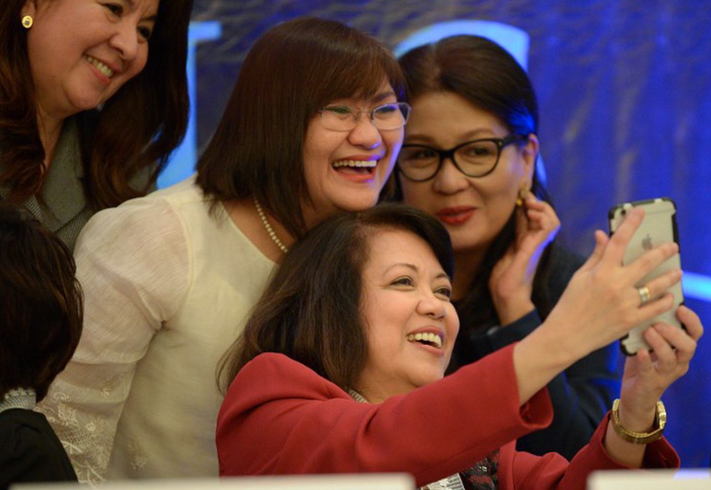 Judiciary members choose sides as Sereno fights for support