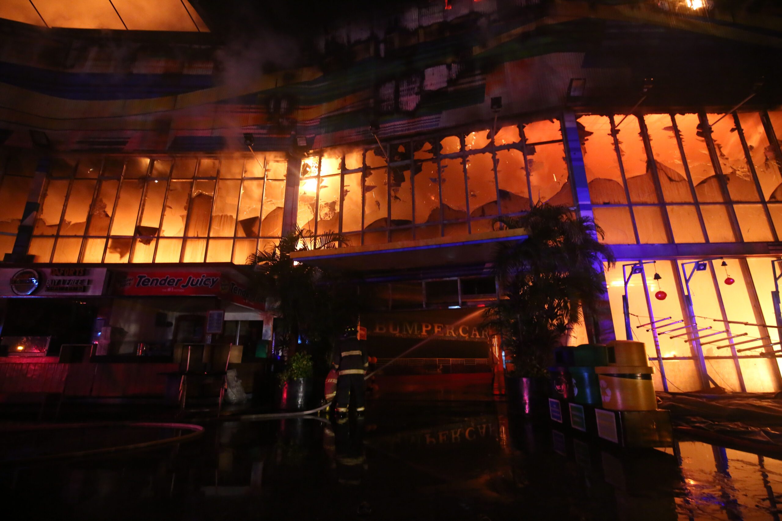 Char pattern hints arson as possible cause of Star City fire