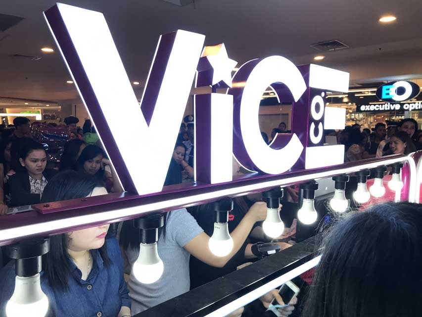 The sign at Vice's kiosk in Trinoma  