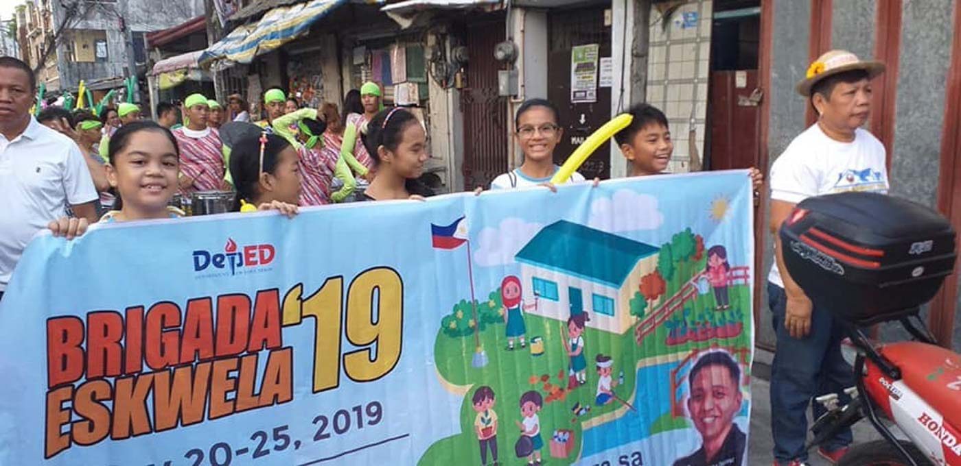MAKATI CITY. Hundreds of individuals join the opening program of Brigada Eskwela at the Rizal Elementary School in Makati City. Photo courtesy of Bryan Beran  