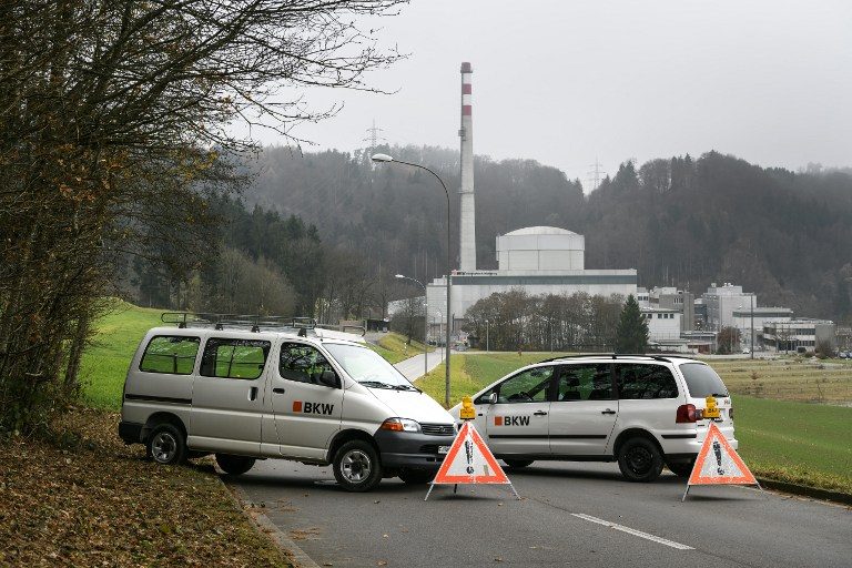 Swiss reject speedy nuclear phaseout