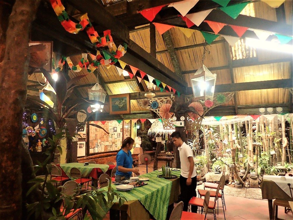 ART RESTAURANTS. Even restaurants like Balaw-Balaw have artworks and crafts inside, exuding a festive feel.  
