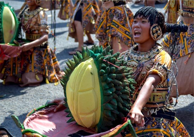 Durian figures prominently in street dancing. 