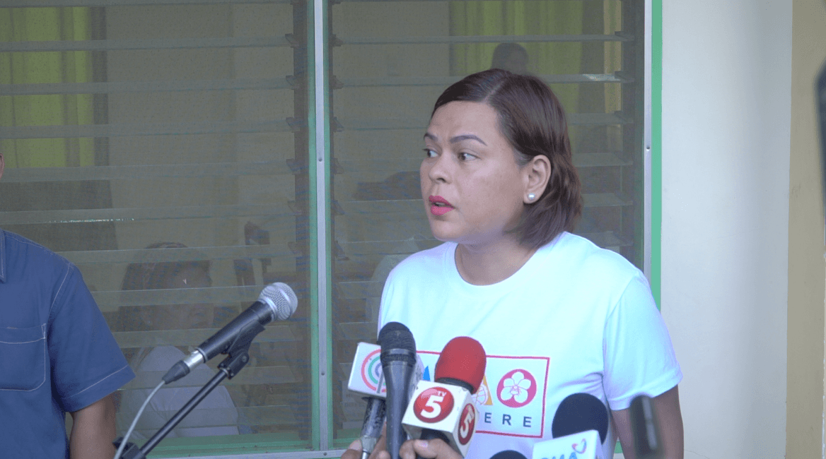 INKED. Davao City Mayor Sara Duterte speaks to reporters after voting in Davao City. Screenshot from Rappler 