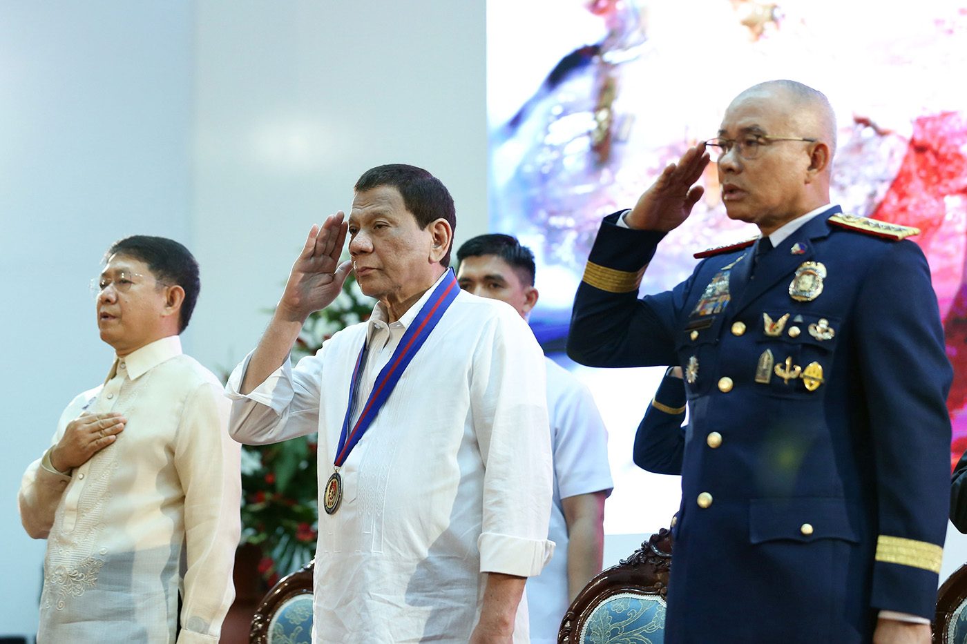 Duterte meant cops can accept gifts of ‘insignificant value’ – Panelo