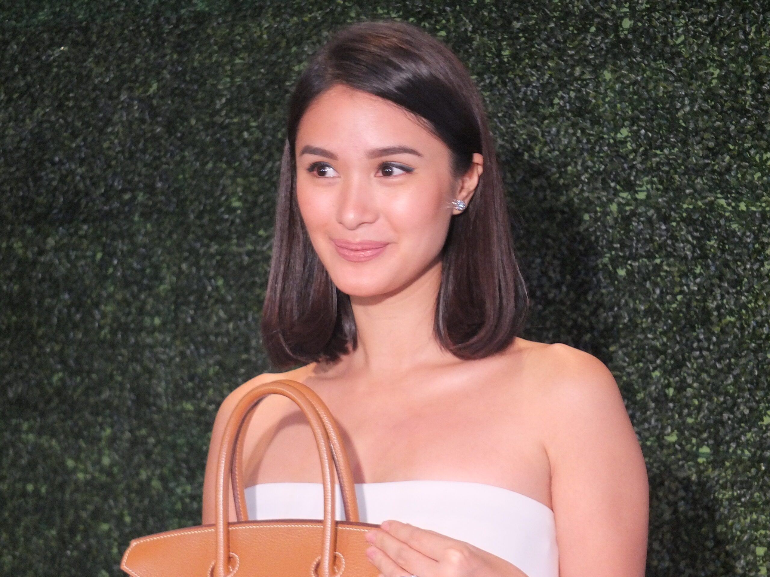 Check out Heart Evangelista’s line of hand-painted bags