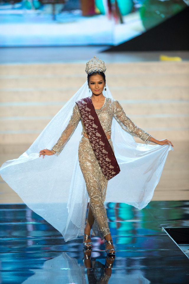 VERY CLOSE. Miss Philippines 2012, Janine Tugonon, performs onstage at the 2012 Miss Universe National Costume Show on Friday, December 14 in Las Vegas, Nevada. Photo from the Miss Universe Organization  