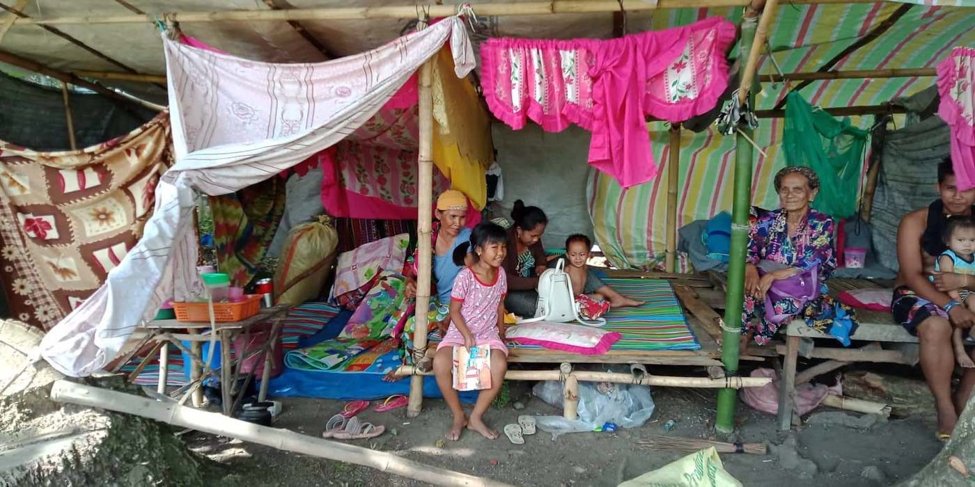 Families displaced by Maguindanao clashes cry for help