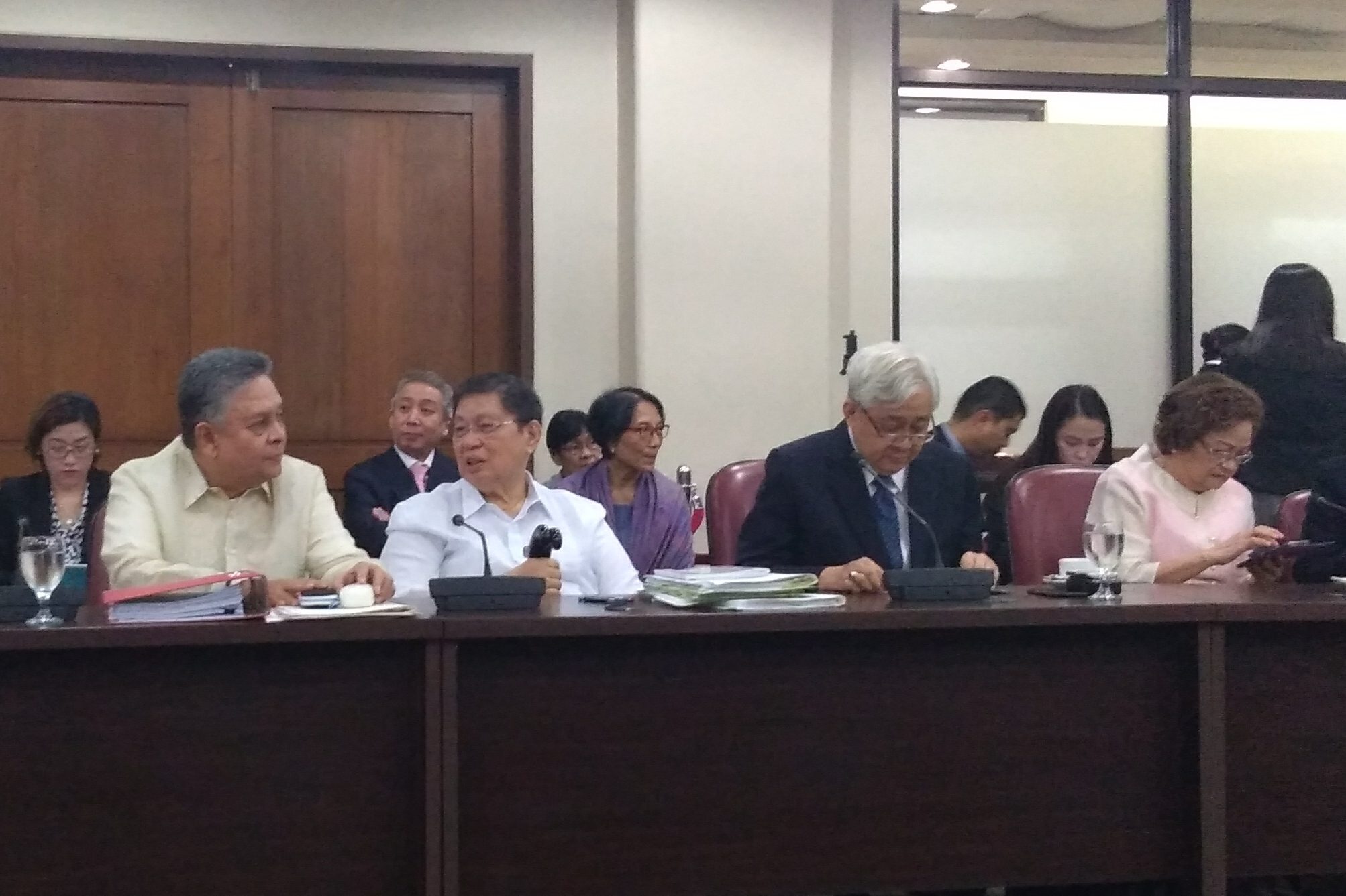 TROUBLE IN THE SC? Associate Justices Noel Tijam, Arturo Brion (retired), Francis Jardeleza, and Teresita Leonardo de Castro all testify before the House committee on justice. Rappler file photo   