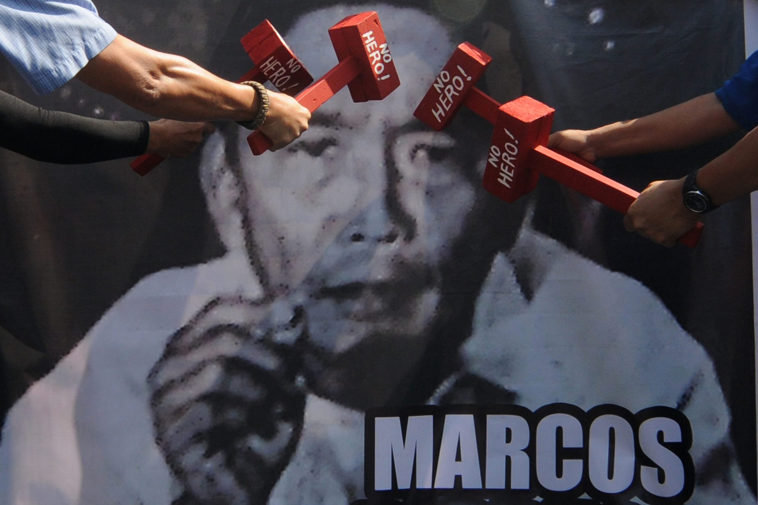 Filipinos slam Marcos a year after hero’s burial