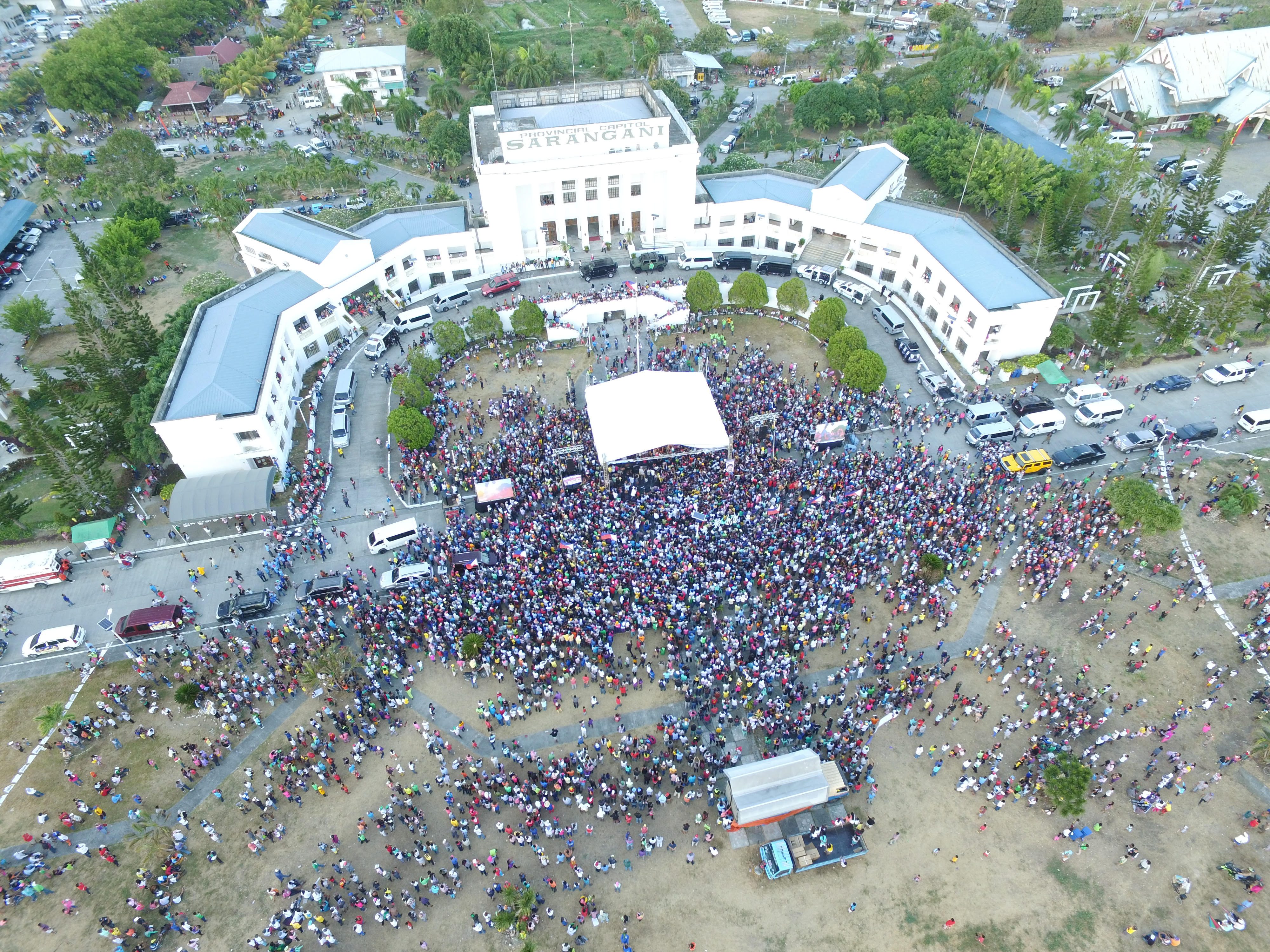 THOUSANDS-STRONG. UNA estimates the crowd in Alabel, Sarangani at 15,000. Photo from the Office of Sarangani Representative Manny Pacquiao 