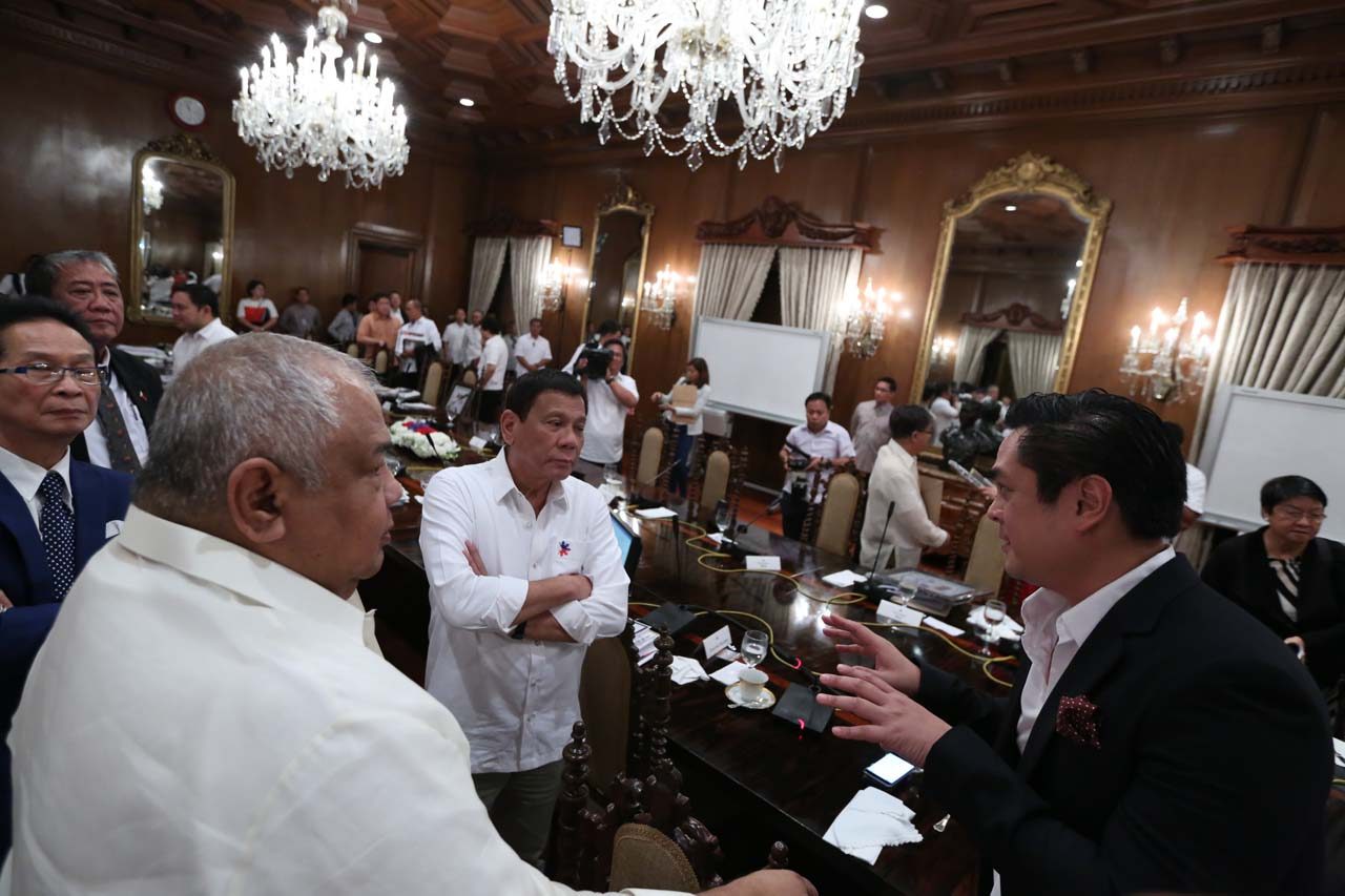 Duterte expects bilateral talks with China to start 2016
