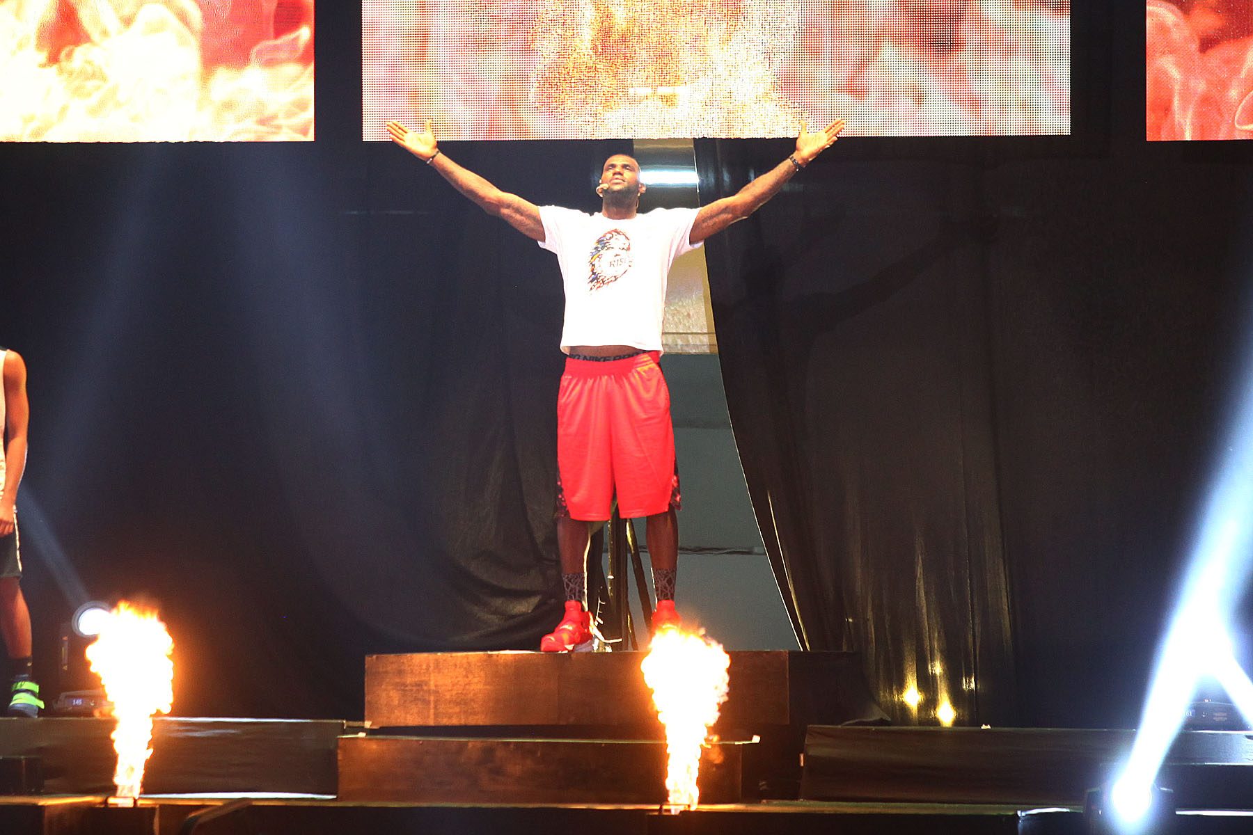 IN PHOTOS: LeBron James rocks MoA Arena