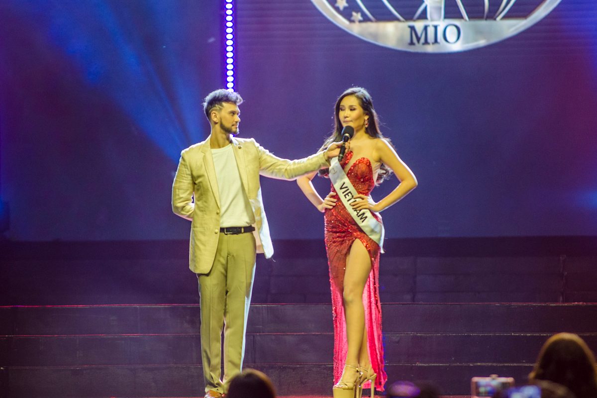 VIETNAM'S MOMENT. Vietnam's overlook channels Miss Universe 2018 Catriona Gray. 