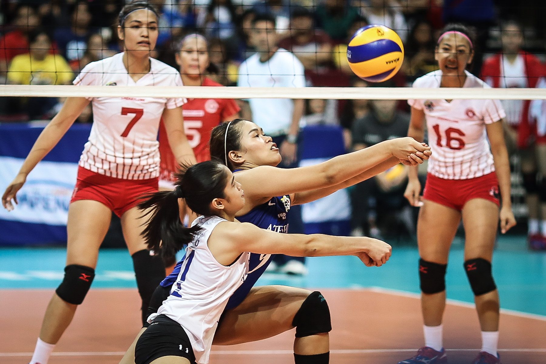Ateneo Lady Eagles sweep UE, set up battle for top seed against La Salle