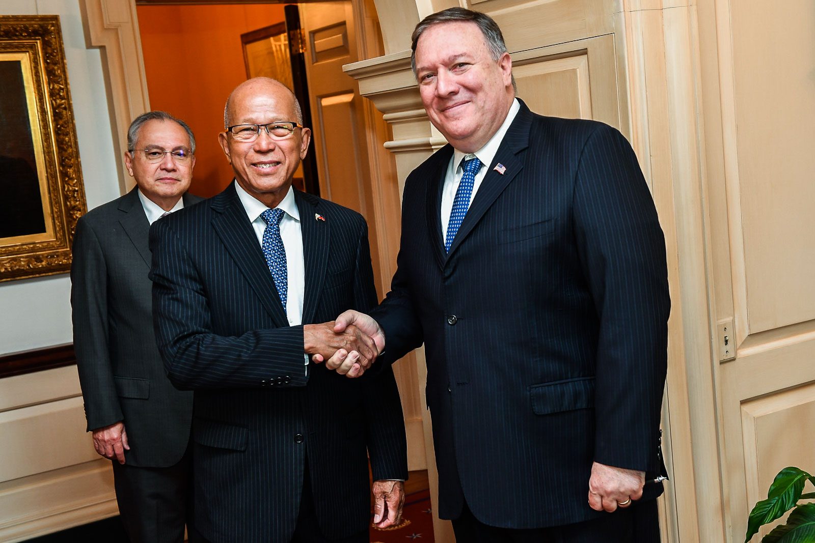 US VISIT. In 2018, US Secretary of State Mike Pompeo meets with Philippine Defense Secretary Delfin Lorenzana in Washington, DC, on September 19, 2018. File photo by Michael Gross/State Department  
