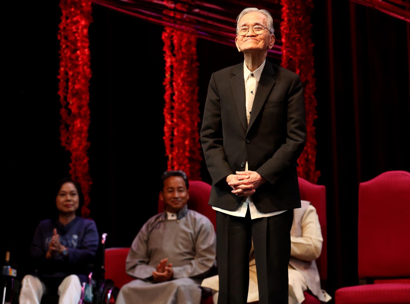 ‘Institutions at risk, but let us not be afraid’ – Magsaysay Awardee Howard Dee