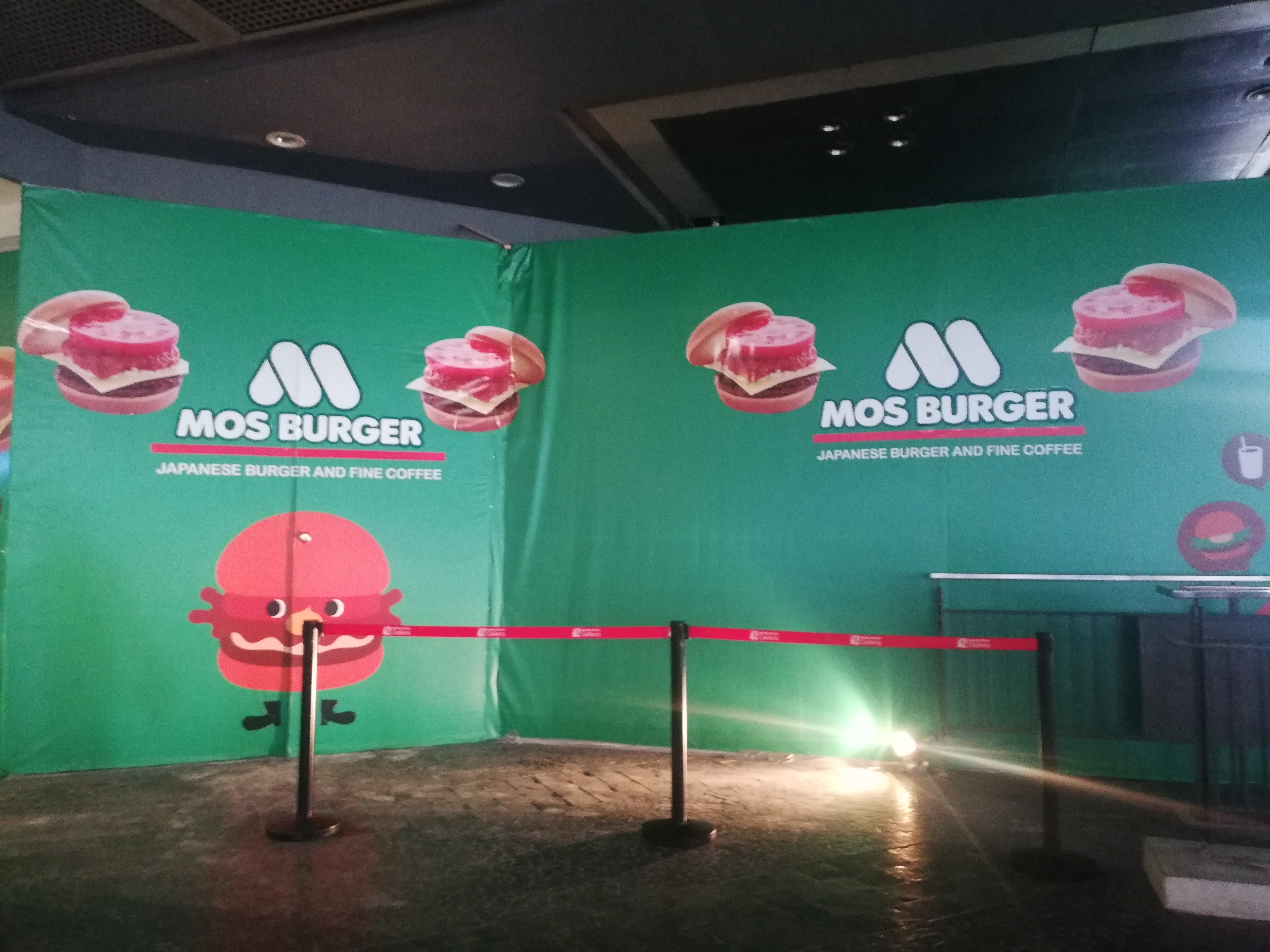 MANILA BRANCH. MOS Burger will be opening at the second floor of Robinsons Galleria in February 2020. Photo by Steph Arnaldo/Rappler 