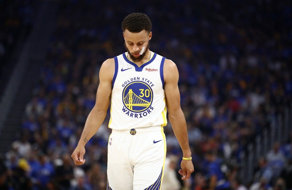 Warriors’ Curry sidelined by unspecified illness