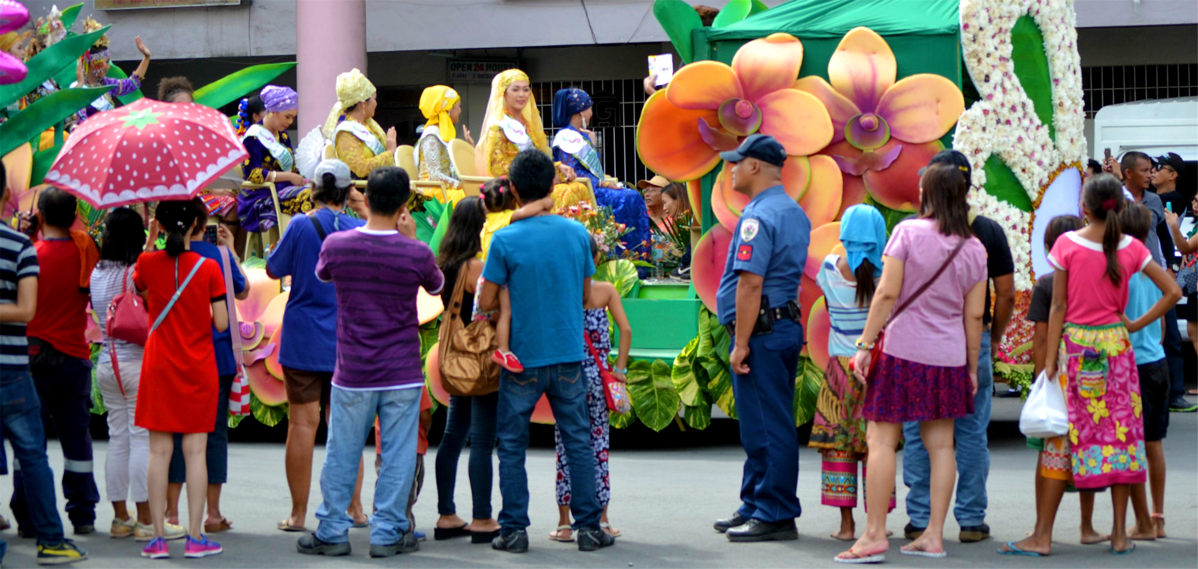 Hiyas ng Kadayawan entourage 