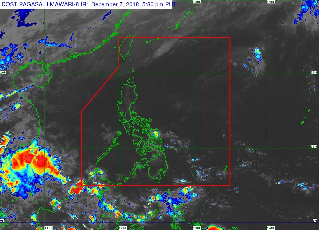 Light-moderate rain in Eastern, Central Visayas on December 8