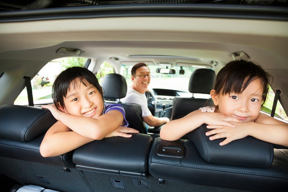 FUN ROAD TRIPS. Traveling will expose your children to new experiences  