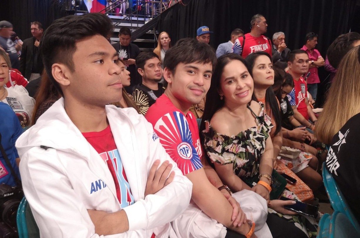 Pacquiao tells Jinkee to relax; sons predict stoppage win
