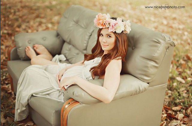 [LOOK] Isabel Oli shares maternity shoot photos